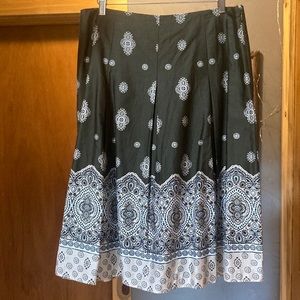 New without Tags Charter Club Skirt Size 6 Machine Washable